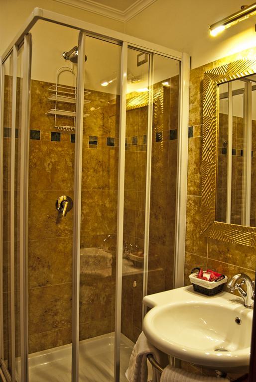 Отель Beau Site - Antica Residenza Рим Номер фото