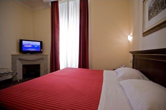 Отель Beau Site - Antica Residenza Рим Экстерьер фото