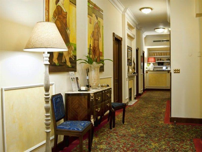 Отель Beau Site - Antica Residenza Рим Экстерьер фото